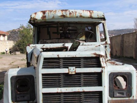 Sinop Cezaevi'nin tarihi aracı yok olmak üzere