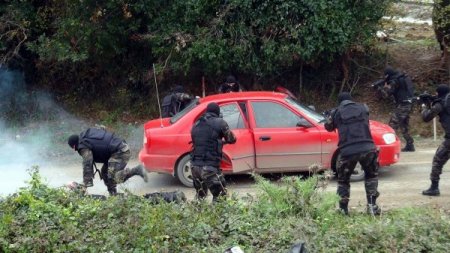 Sinop polisinden gerçeğini aratmayan tatbikat