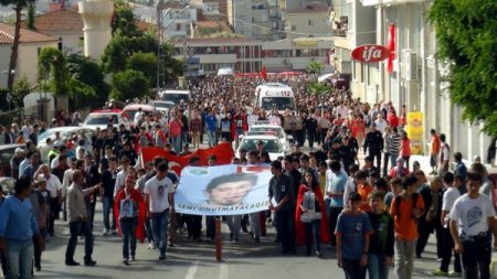 Sinoplu şehit er Bülent Yalçın'ın cenazesinde teröre lanet yağdı