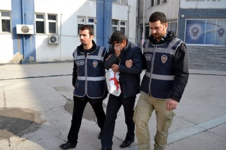 Siparişin parasını ödemeden üstünü isteyen dolandırıcı yakalandı