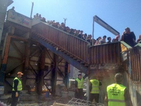 Şirinevler’de üst geçit çilesi sona erecek