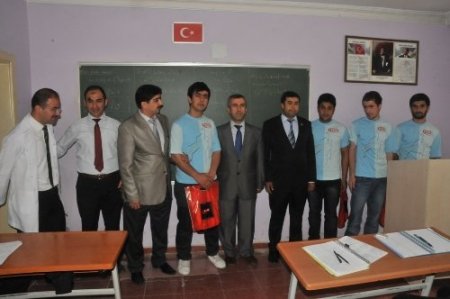 Şırnak Milli Eğitim Müdürlüğü başarılı öğrencileri ödüllendirdi