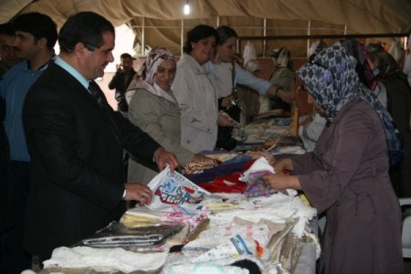 Şırnak’ta Fakir Öğrenciler Yararına Kermes Düzenlendi