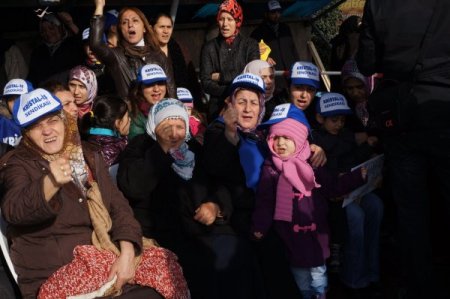 Şişecam işçilerinin eylemi sürüyor