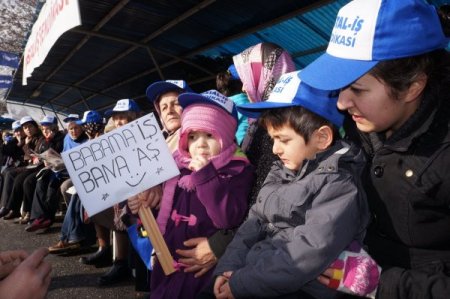 Şişecam işçilerinin eylemi sürüyor
