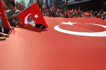 Şişli'de 19 Mayıs coşkusu