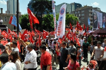 Şişli'de 19 Mayıs coşkusu