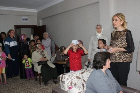 Sivas Belediyesi, 63 mahalleden gelen bayanları Sıcak Çermik'te ağırladı