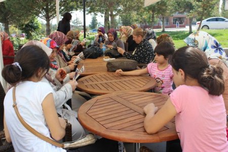 Sivas Belediyesi, 63 mahalleden gelen bayanları Sıcak Çermik'te ağırladı