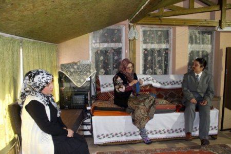 Sivas Belediyesi'nden Tiyatrolu, Sergili Kadınlar Şenliği Etkinliği