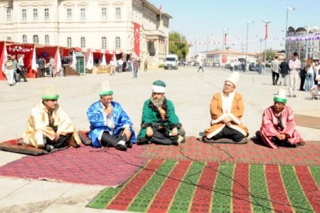 Sivaslı esnaflar ahilik yemini etti