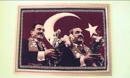 Sivaslı Kadınlar, El Hünerlerini Dokudukları Halılara Yansıtıyor