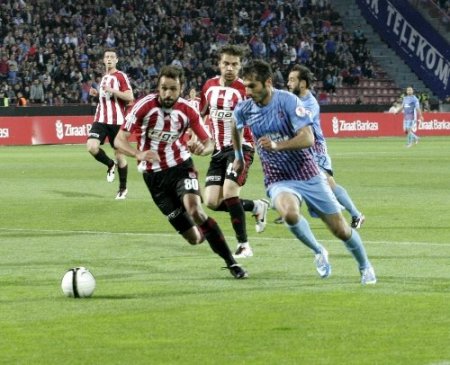 Sivasspor'u 6-0 yenen Trabzonspor, kupada ilk finalist