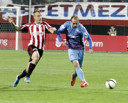 Sivasspor'u 6-0 yenen Trabzonspor, kupada ilk finalist