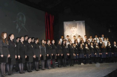 Sivas’ta 10 Kasım töreni yağmur altında yapıldı