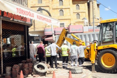 Sivas’ta Filmleri Aratmayan Soygun Girişimi Araştırılıyor