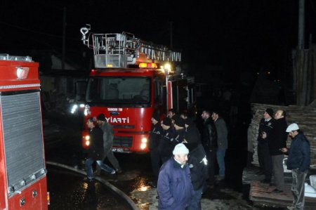 Sivas’ta kereste atölyesi yandı
