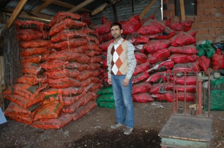 Sivas'ta odun ve kömür satışları arttı