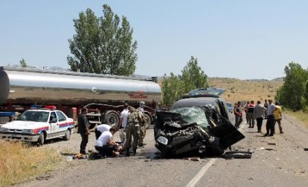 Sivas’ta trafik kazası: 1 ölü 4 yaralı