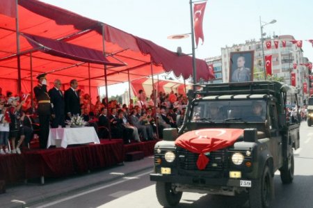 Sivas'ta Zafer Bayramı coşkuyla kutlandı