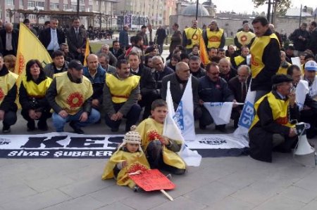Sivas'taki İş Bırakma Eylemleri Olaysız Tamamlandı