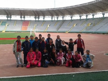 Siverek Örgülü köyü öğrencileri atletizmde il birincisi oldu