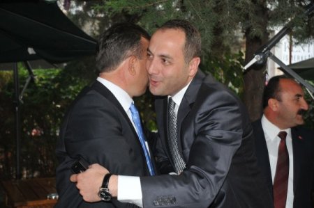 Siyasi partilerin Çorum il başkanları bayramlaştı