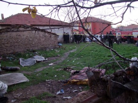 Şizofreni Hastası 2 Kardeş Evlerinde Çıkan Yangında Hayatını Kaybetti