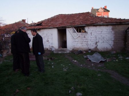 Şizofreni Hastası 2 Kardeş Evlerinde Çıkan Yangında Hayatını Kaybetti