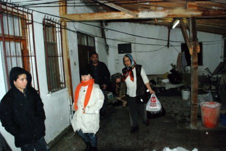 Sobadan Zehirlenen Kadın Kurtarılamadı, Eşi Yoğun Bakımda