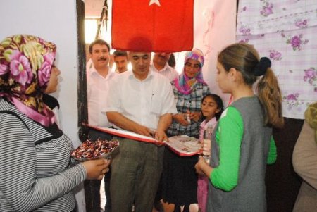 Sodes Kadın Kültür Merkezi Yaptıkları Ürünleri Sergiledi