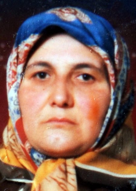 Şoförü uyuyan otomobil takla attı: 3 ölü, 3 yaralı