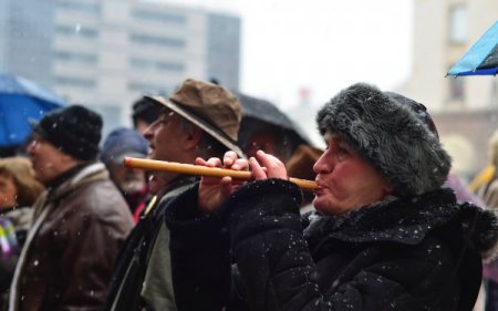 Sofya protestolarında ‘çürük domates’ modası