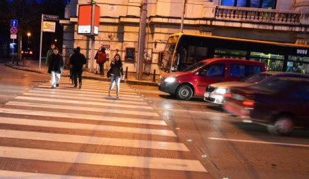 Sofya’da yaya geçidi ışıklandırıldı (Özel)