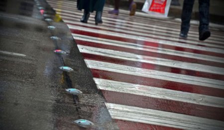 Sofya’da yaya geçidi ışıklandırıldı (Özel)