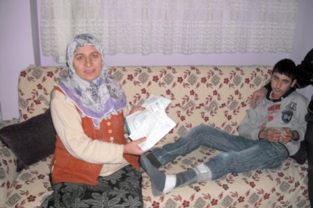 Soğuk Algınlığı İçin Gittiği Hastanede, Yapılan Yanlış İğne Sakat Bıraktı