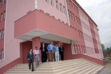 Söğütlü İlköğretim Okulu'ndaki güçlendirme çalışmaları tamamlandı