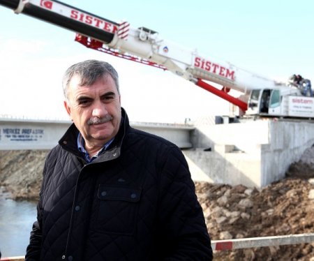 Söğütlü’ye inşa edilecek yeni köprüyle köylere ulaşım kolayca sağlanacak