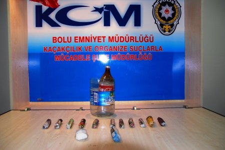 Sokak satıcıları göz altına alındı