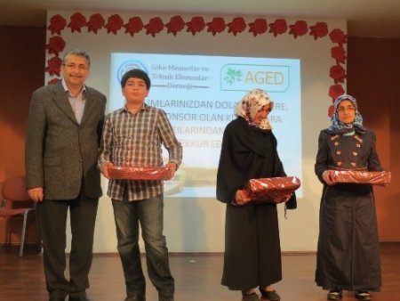 'Söke O'nu Okuyor' bilgi yarışmasının ödülleri dağıtıldı