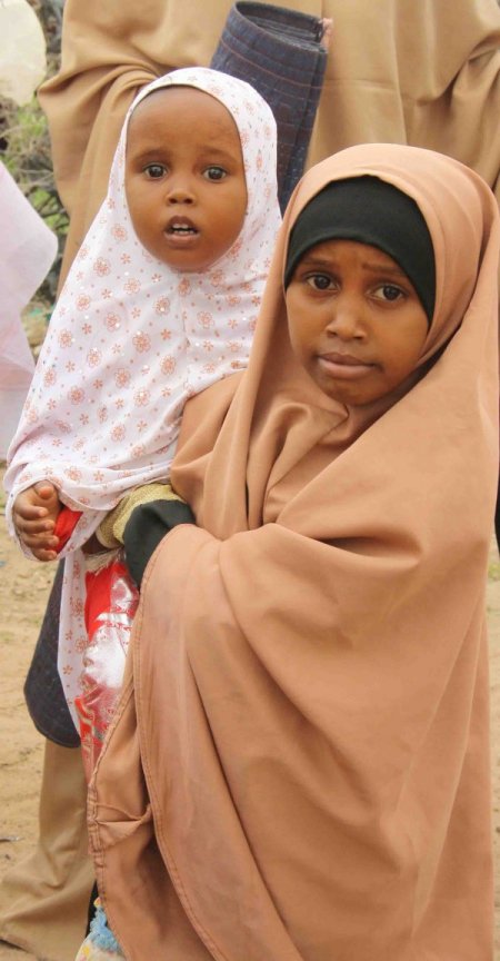 Somaliler, Yokluk İçinde Bayramı Yaşamaya Çalışıyor