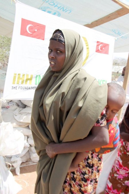 Somalili Bin 400 Yetime Kalıcı Kompleks