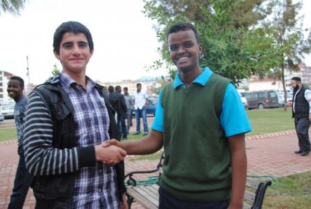 Somalili öğrenciler, bayramı ailelerinden ayrı geçirmenin hüznünü yaşadı