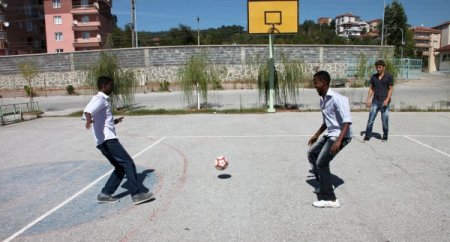 Somalili öğrenciler, Ereğli’de 4 yıl eğitim görecek