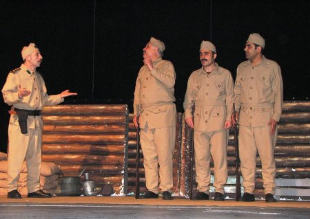 'Son Karakol Çanakkale' oyunu duygulandırdı