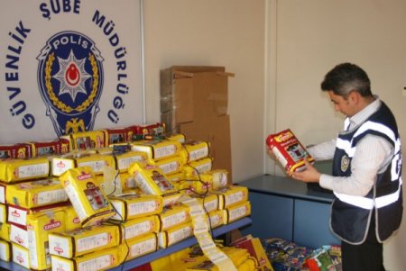 Son kullanma tarihi geçmiş çayları ambalajlayıp satmışlar