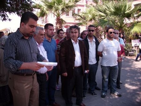 Soruşturma Geçiren Halk Otobüsü Yöneticilerinin Serbest Kalmasına Üyeler Tepki Gösterdi