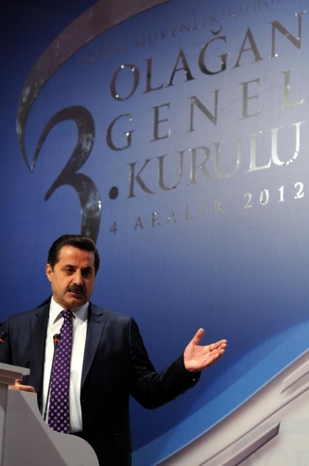 Sosyal güvenlik sisteminin sorunlarını çözecek kanun Meclis’e gönderildi