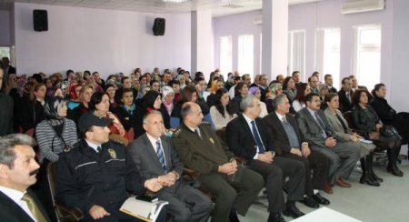 Sosyal Hizmet Uzmanı Asuman Çebi: Kimsenin Kimseye Şiddet Kullanmaya Hakkı Yoktur