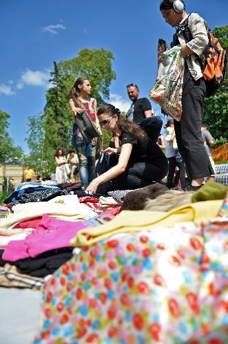 Sosyal krize karşı ücretsiz pazar